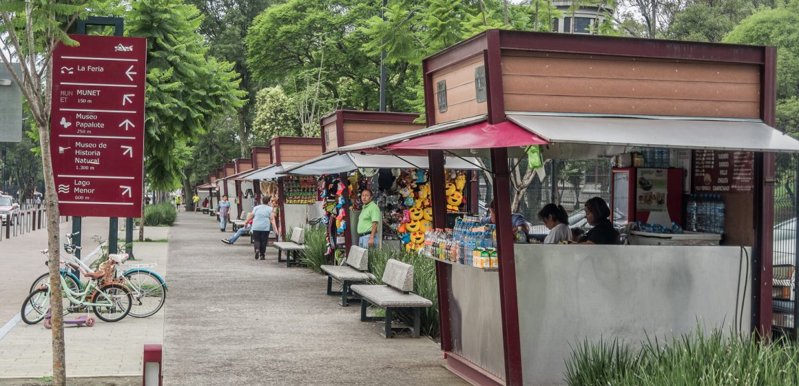 Polémica en Chapultepec: Vendedores Ambulantes Denuncian Presiones por Parte de la Alcaldía Miguel Hidalgo