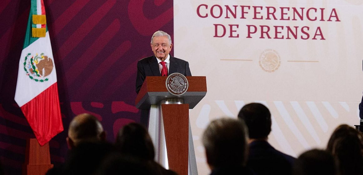 AMLO pide extender debate sobre Reducción de la Jornada Laboral