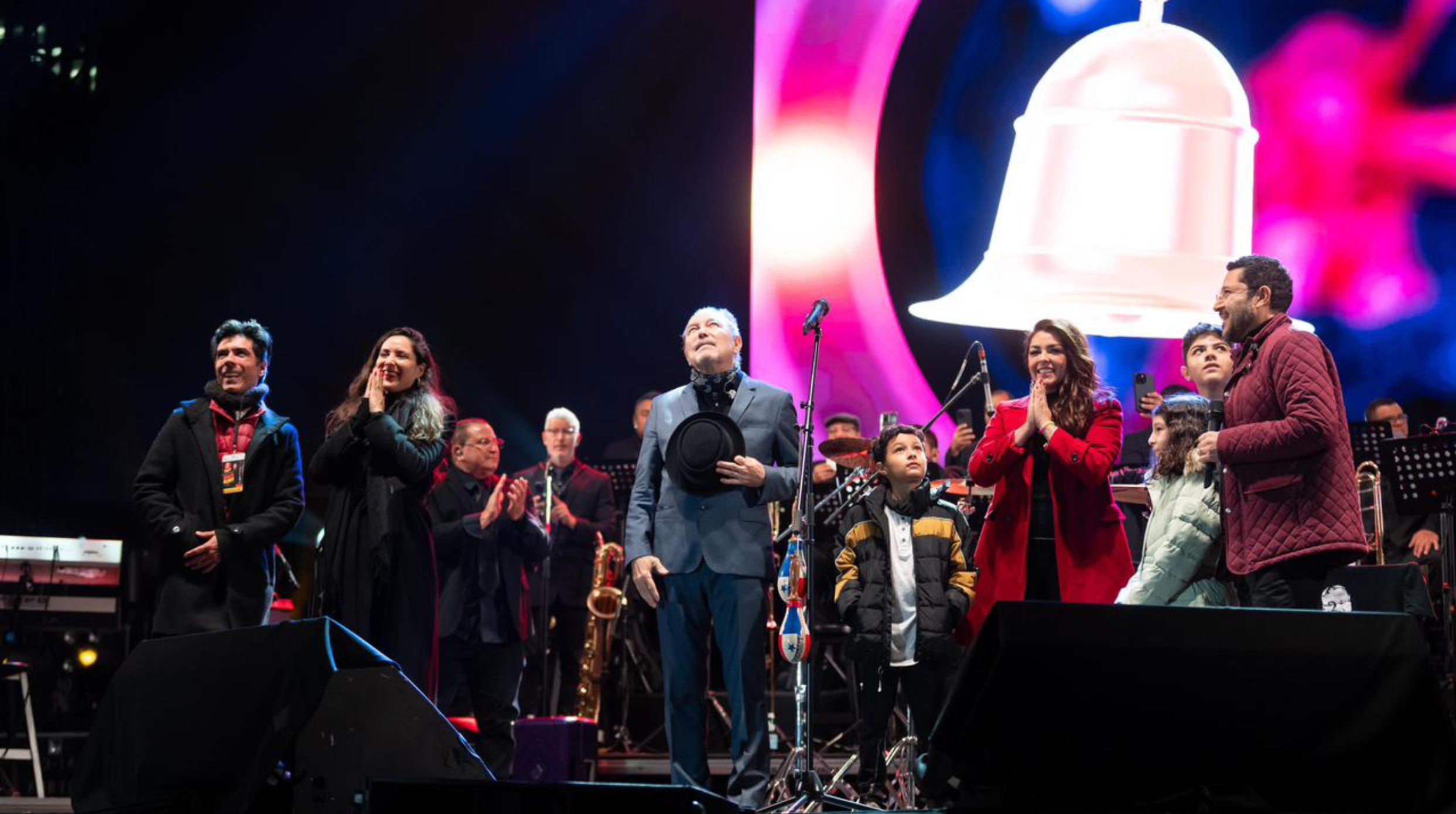 Rubén Blades Enciende la Noche de Año Nuevo en la Ciudad de México