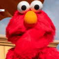 Cuenta de Elmo en X sufre hackeo con mensajes de odio; Plaza Sésamo condena