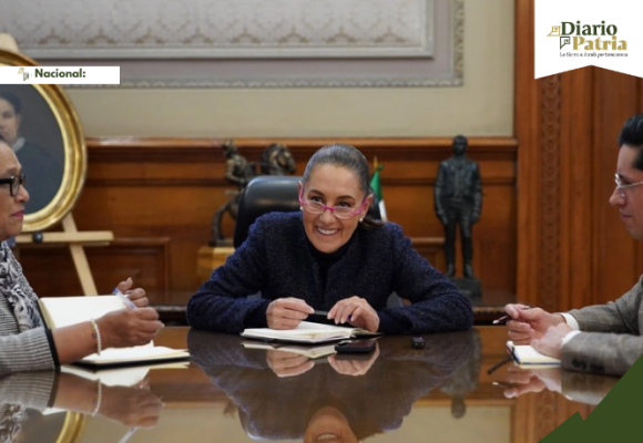 Sheinbaum dialoga con el papa León XIV y oficializa una invitación para que viaje a México