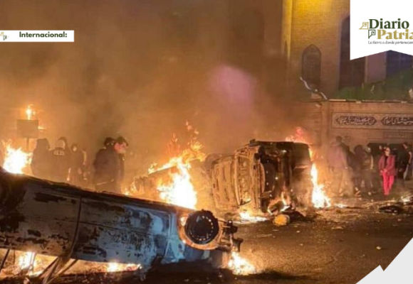 Irán cumple dos semanas de protestas continuas; Trump evalúa posible intervención