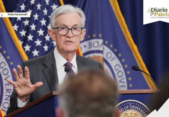 La Fed no mueve tasas de interés ante incertidumbre por guerra en Irán