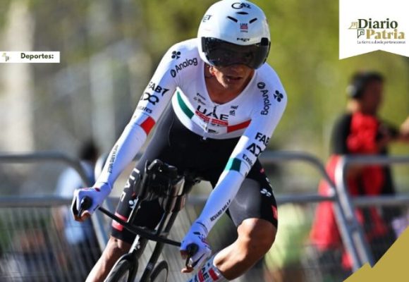 Isaac del Toro sufre caída y abandona la etapa en la Vuelta al País Vasco