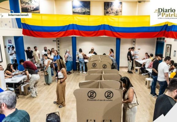 Elecciones en Colombia se van a segunda vuelta: Petro advierte posible fraude y De la Espriella sorprende con victoria parcial