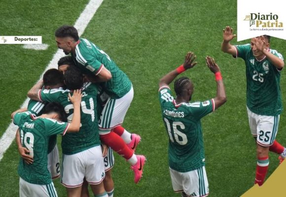 México vence 2-0 a Sudáfrica y logra su primer triunfo en una inauguración mundialista